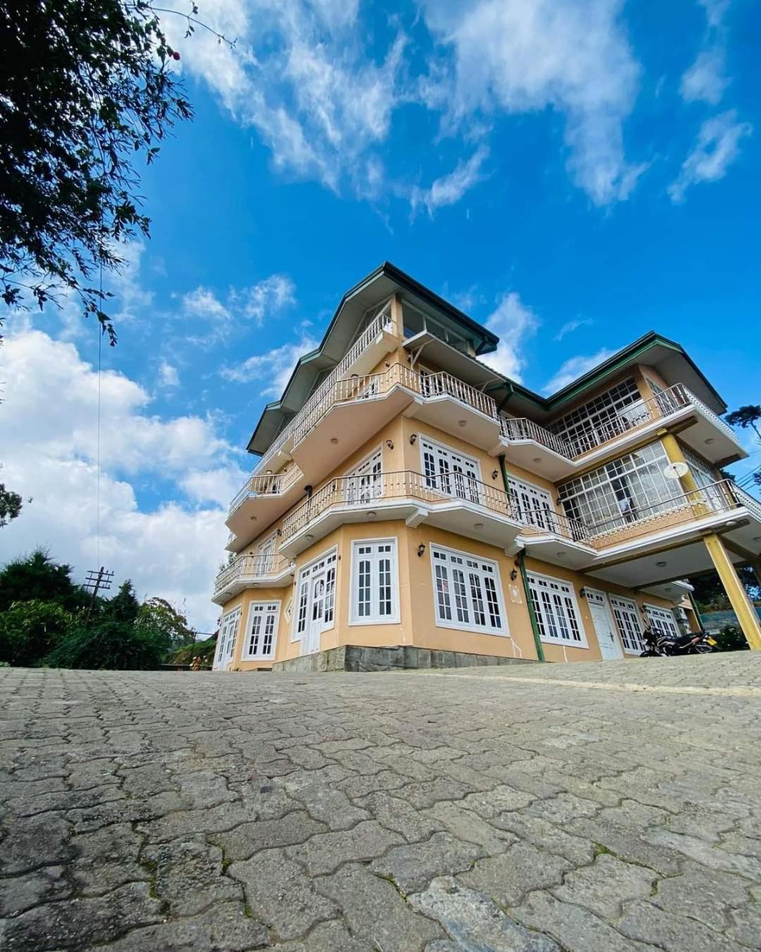 Thilina Hotel Nuwara Eliya Kültér fotó